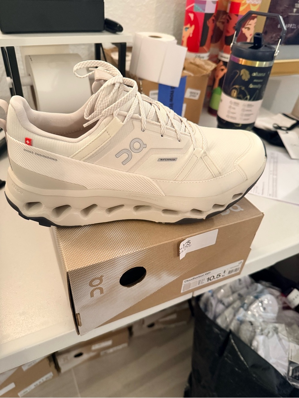 On cloud size 10.5 men’s new with box